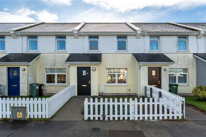 43 River Village, Monksland, Athlone, Co. Roscommon, N37F5A2