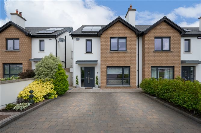 17 HEATHFIELD GROVE, CAPPAGH ROAD, FINGLAS