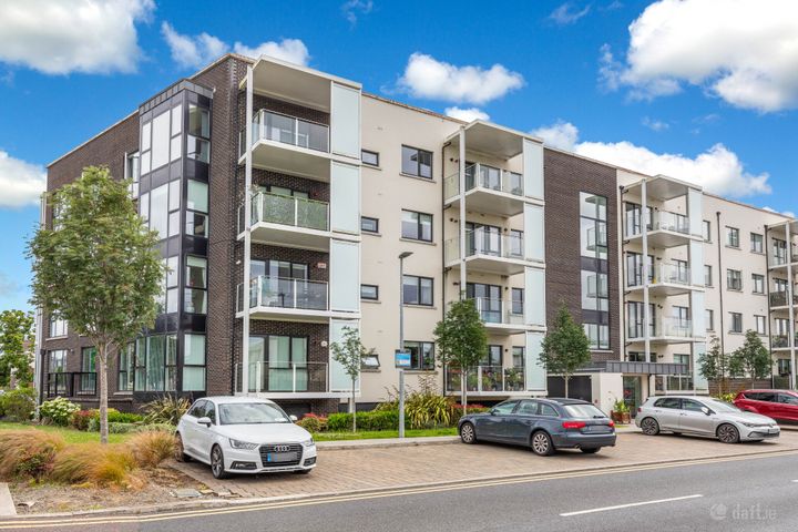 30 Crofton Hall, Diswellstown, Castleknock