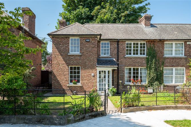 92 Iveagh Gardens, Crumlin, Dublin 12, D12VH56
