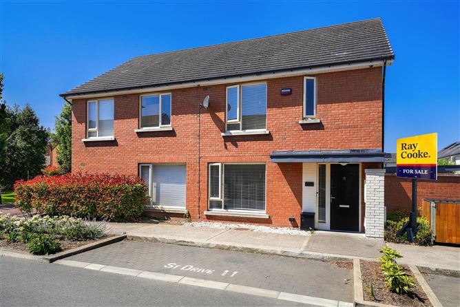 11 Stratton Drive, Adamstown Square, Adamstown