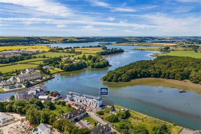 18 CHARLESTON WHARF, BAILICK RD, MIDLETON