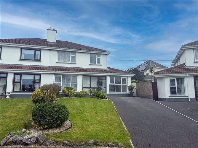 30 The Rise, Shangort Road, Knocknacarra, Galway City, H91Y81V