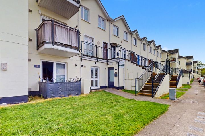 14 Holywell Park, Swords, County Dublin