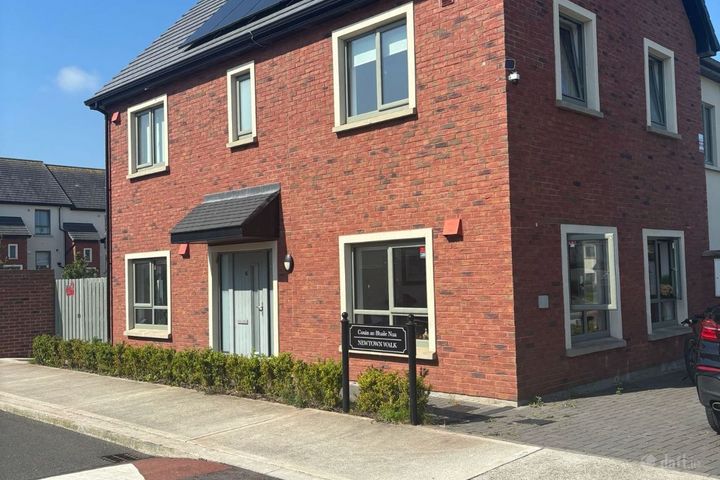 Newtown Walk, The Meadows, Kill, Kill, Co. Kildare