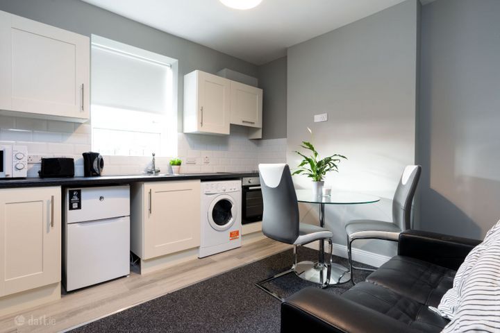 Flat 1, 41 Whitworth Road, Phibsborough, Dublin 9