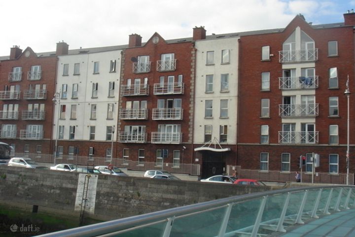 Clifden Court, Ellis Quay, Dublin 7