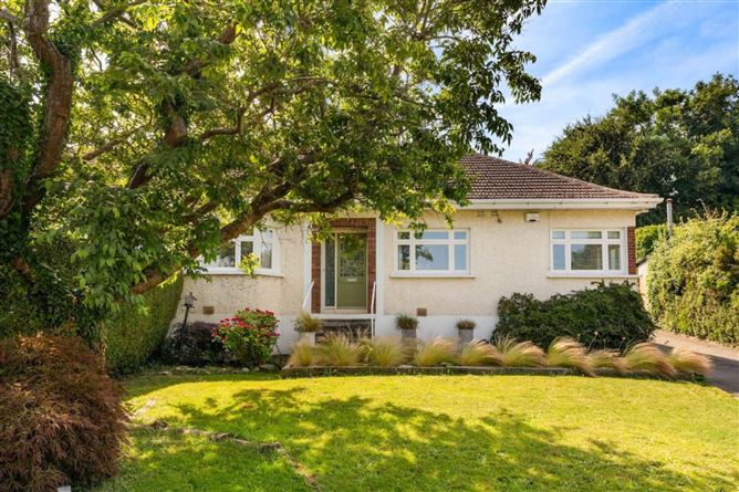 15 Seafield Crescent, Booterstown, Co. Dublin, A94TX37