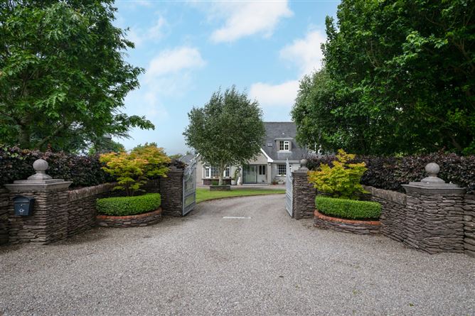 CORK STONEMASON, ELM LODGE, THE LANE, AGHARINAGH, DRIPSEY, CORK