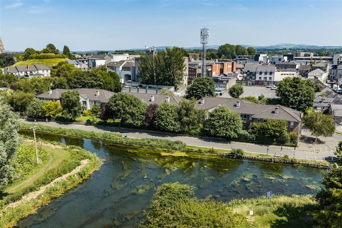 15 THE WATERFRONT, THE HARBOUR, NAAS