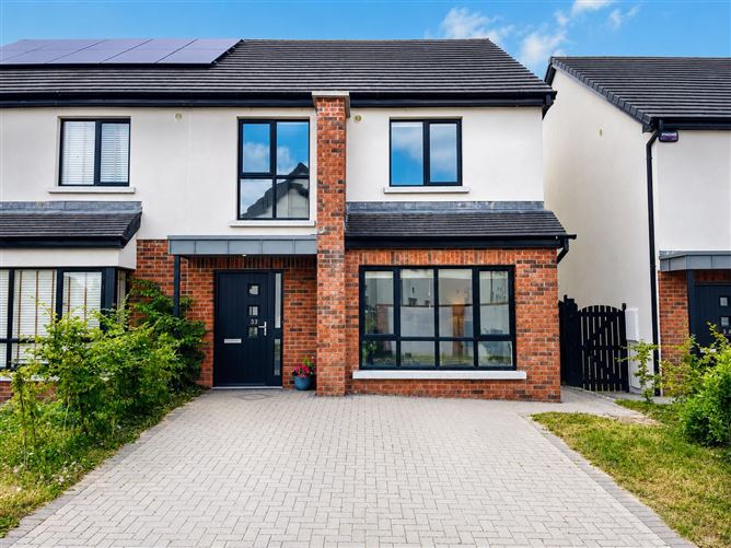 33 The GReen, An GLasan, GReenville Lane
