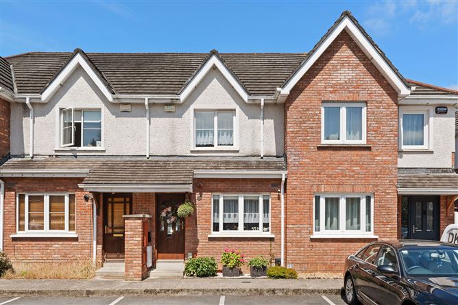 40 SUMMERSEAT COURT, CLONEE, CO MEATH
