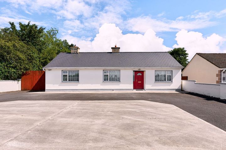 Clonmore, Edenderry, Rhode, Co. Offaly, R45P298