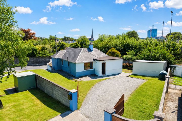 Lillyput, Ballymahon Road, Athlone, Co. Westmeath, N37FY82