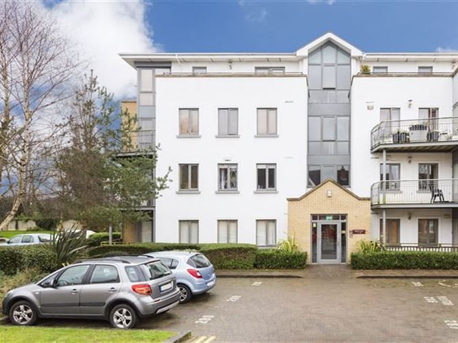 3 Keane Hall, Collegewood, Castleknock, Dublin 15, D15TX08