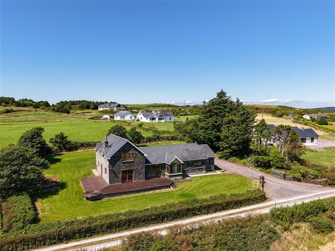 Knockarudane, Glandore, Co. Cork, P81RK54