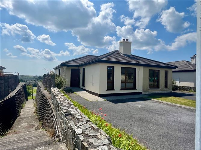 12 RACECOURSE HILL, CLIFTON, GALWAY