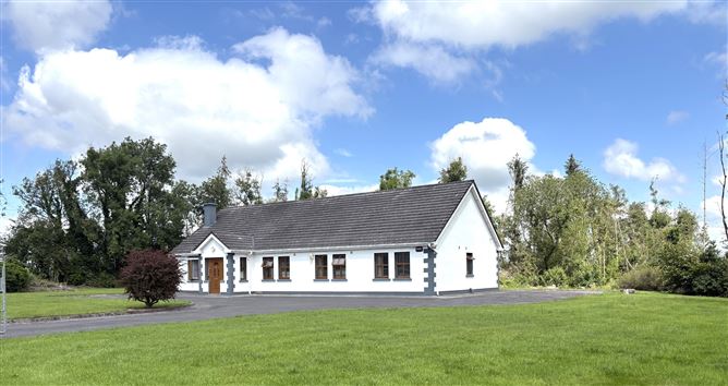 TULLY HALL, TULLY, STROKESTOWN RD