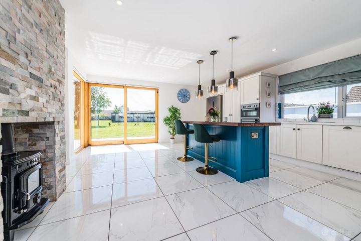 4 St Conleth's Avenue Naas Road, Newbridge, Kildare