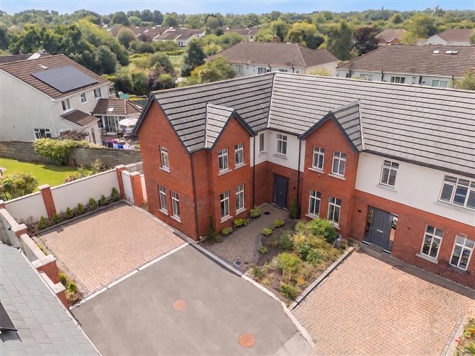 32 The Mews, Bakers Hall, Navan