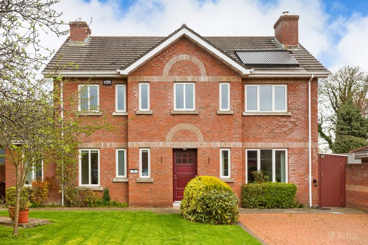 9 Clonfadda Wood, Mount Merrion Avenue, Blackrock, Co. Dublin