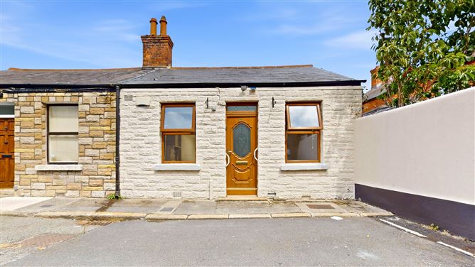 83 THE COOMBE, DUBLIN 8, DUBLIN