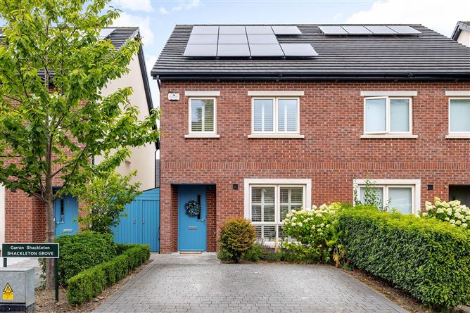 4 Shackleton Grove, Lucan