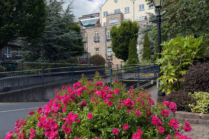 504 GRACEPARK MANOR, SWORDS RD, DRUMCONDRA