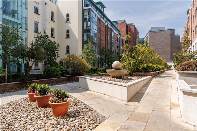 62 Adelaide Square, South City Centre, Dublin 8