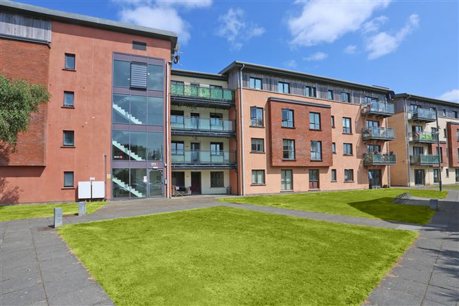 APT 224 BLOCK L, BRU NA SIONNA, SHANNON