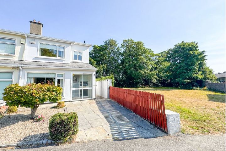 16 Somerton, Off Rochestown Avenue, Dun Laoghaire, Co. Dublin, A96A0Y6