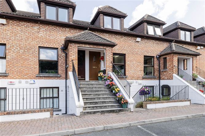10 THORNCLIFFE, DUNDRUM RD, MILLTOWN DUBLIN 14