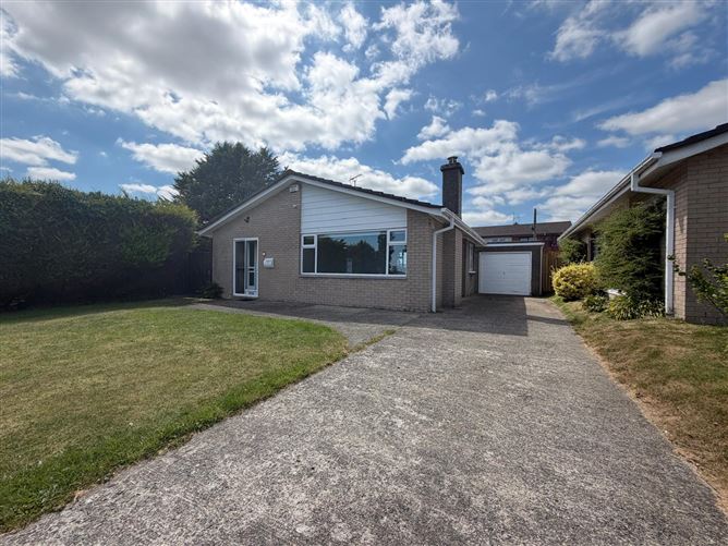 43 Sandfield Gardens, , Blackrock, Louth