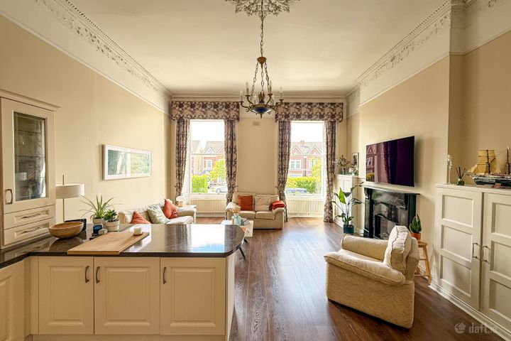 Apartment 10, Marlfield House, Cabinteely, Dublin 18