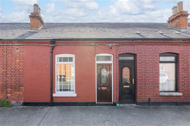 11 VALENTIA PARADE, Phibsborough, Dublin 7
