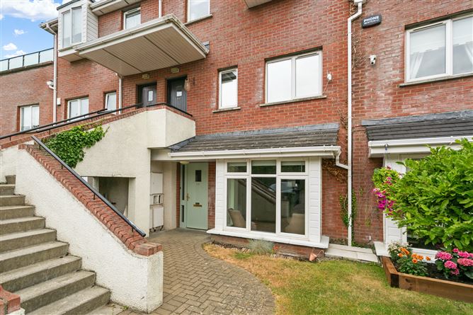 64 Hansted Crescent,, Lucan, Co. Dublin, K78FP78