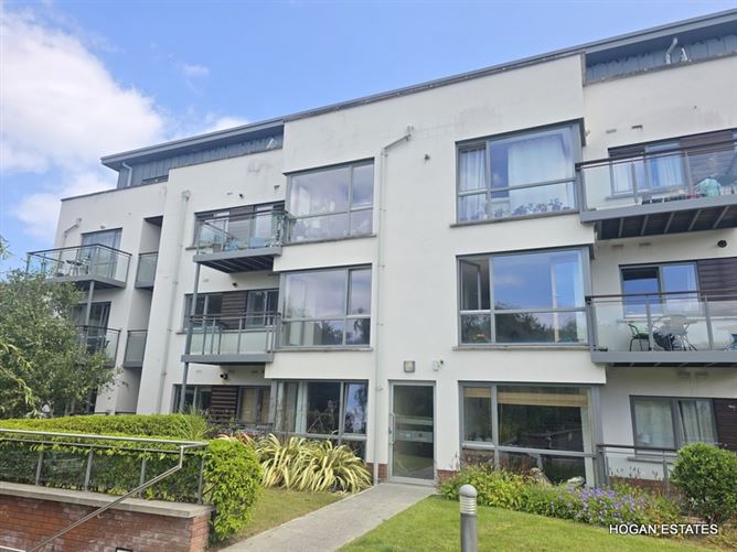 94 Southmede, Ballinteer, Dublin 16