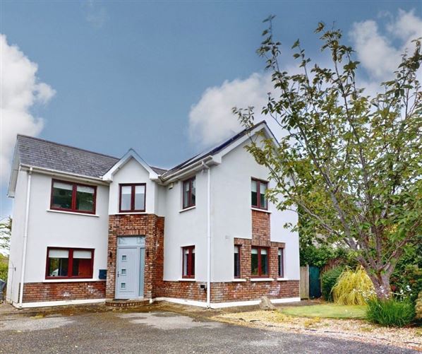 5 ARDCOLM DR, RECTORY HALL, CASTLEBRIDGE