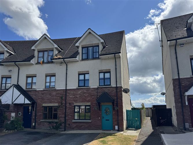 90 Ath Lethan, Racecourse Road, Dundalk, Co. Louth, A91CK2F