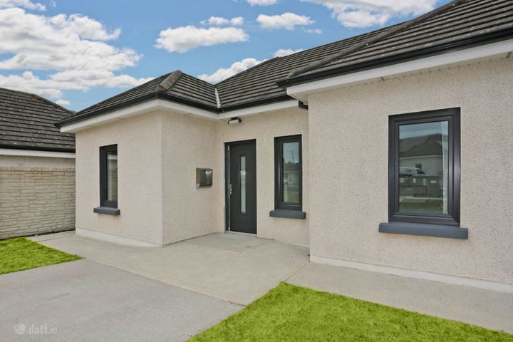 88 CEOL NA HABHANN, HUNDREDACRES EAST, CAHERCONLISH