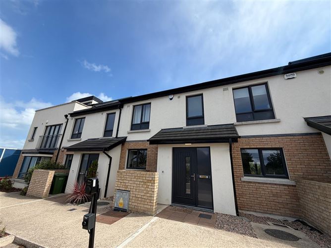 3 DOMVILLE COURT, CHERRYWOOD