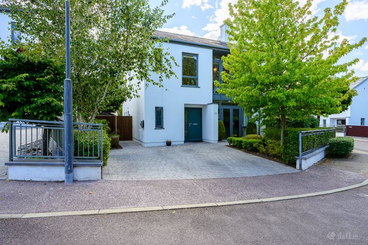 2 Elden, Maryborough Hill, Douglas