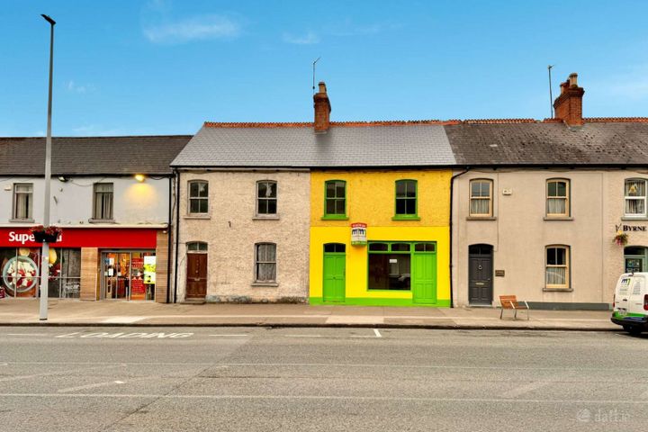 Main Street, Moate, Moate, Co. Westmeath, N37N795