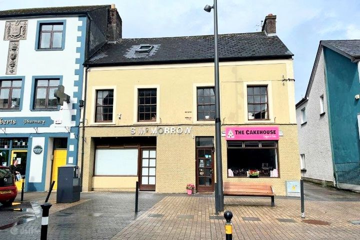 FLAT 1, MARKET SQUARE, MANORHAMILTON