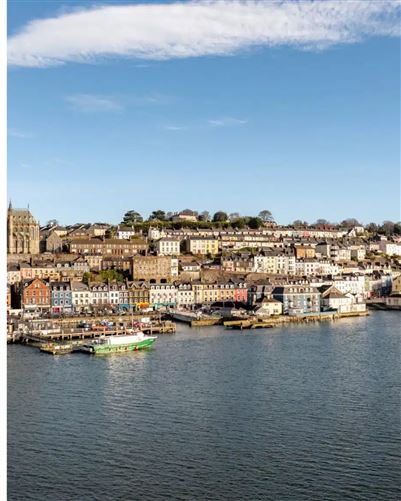 10 HARBOUR VIEW, Cobh