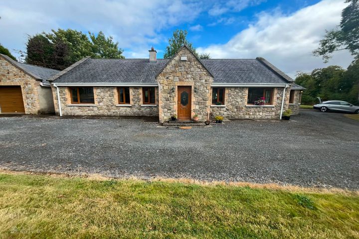 BALLYKELLY, MONASTEREVIN, KILDARE