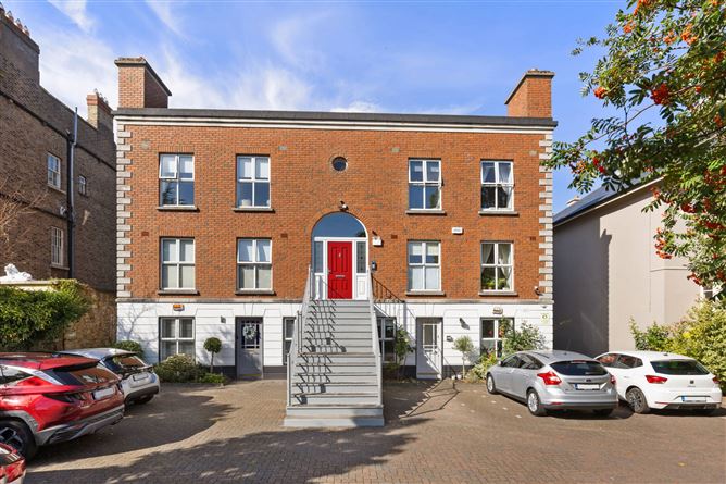 APT 1, 30 KENILWORTH SQUARE, RATHGAR