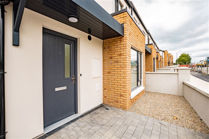 2 Bed End Terrace , White Linen Avenue, Longford Town, Co. Longford, Longford, Longford
