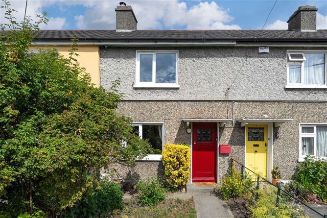 10 LARKFIELD GARDENS, HAROLDS CROSS, D6WFC03
