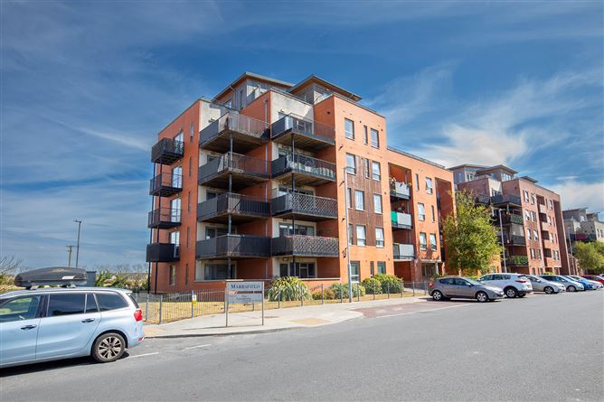 APARTMENT 3 BLOCK 36, MARRSFIELD AVENUE, CLONGRIFFIN